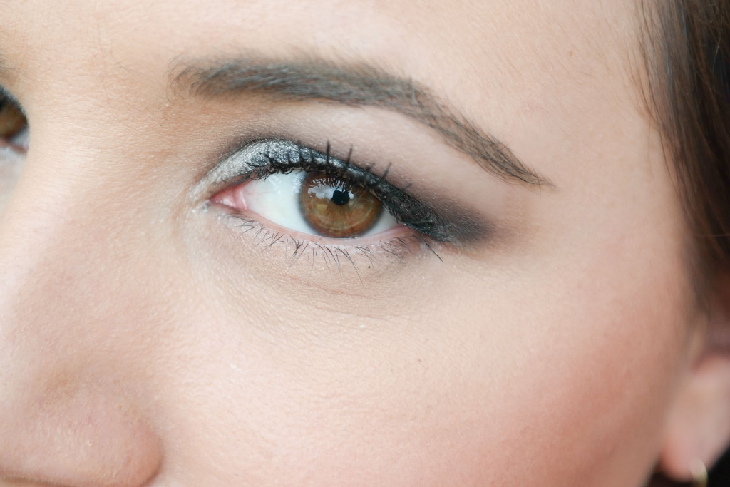 Marc-Jacobs-Velvet-Noir-Eye-Shadow