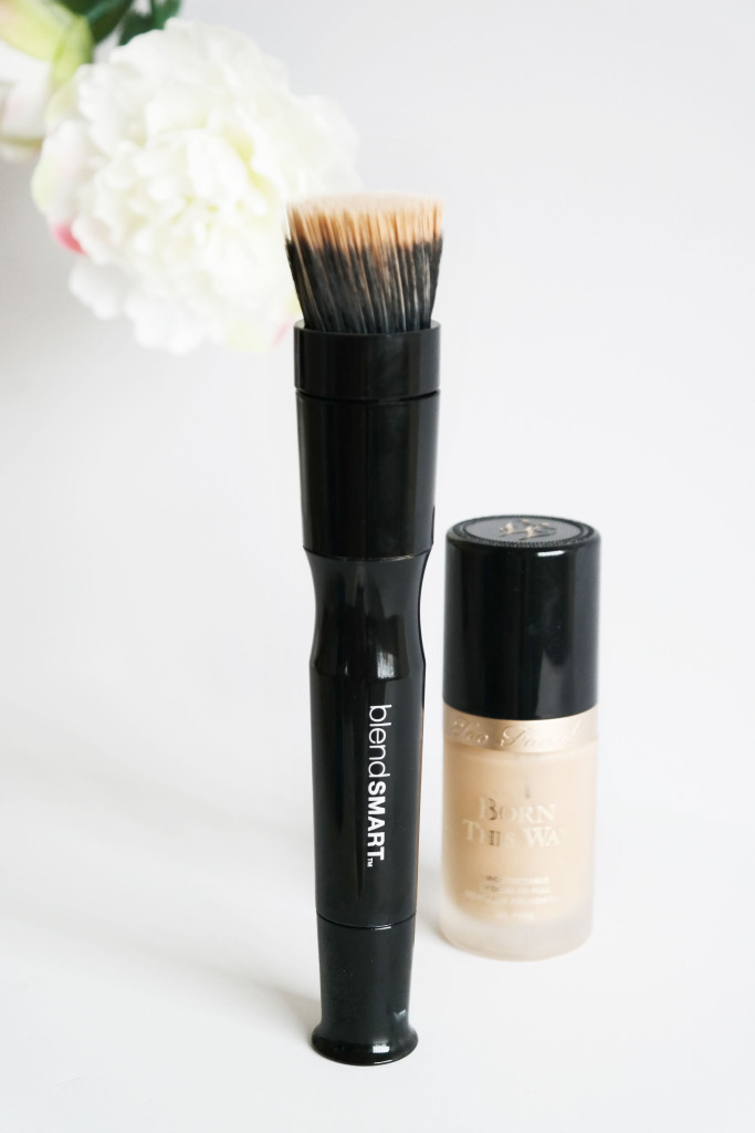 Blendsmart-Brush-and-Too-Faced-Born-This-Way-Foundation