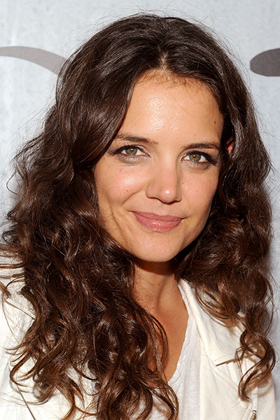 katie-holmes-and-her-beautiful-bedhead