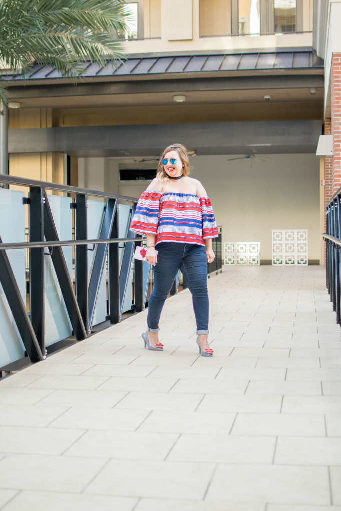 One of my favorite outfits to date! An off the shoulder top and cuffed denim are always a Do in my fashion book. 