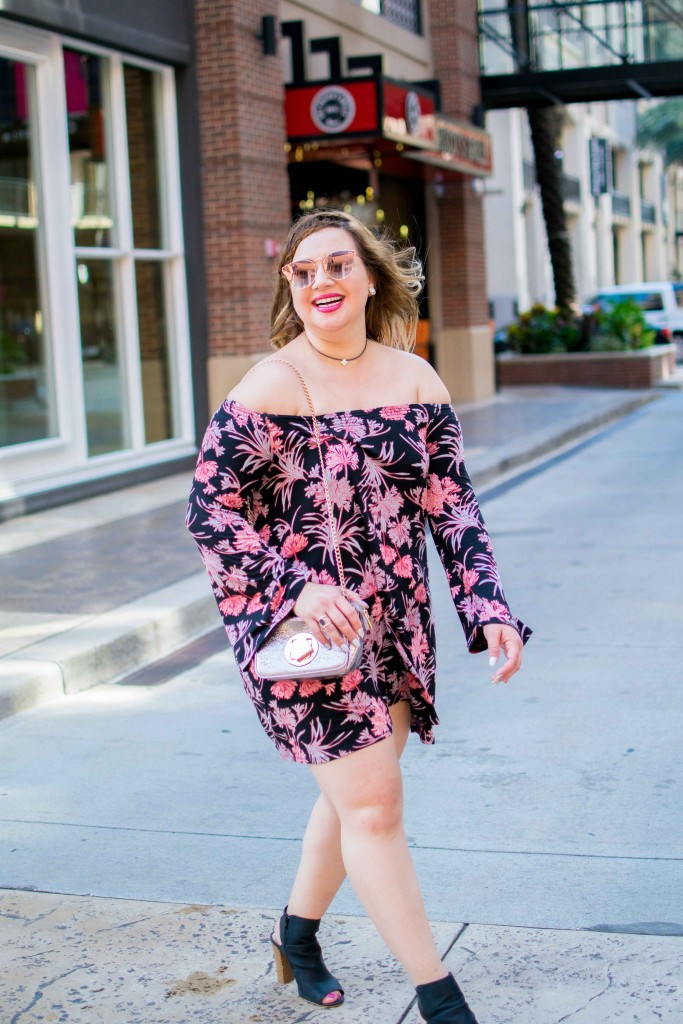 Strutting down West Ave. in Houston in my best Fall florals 