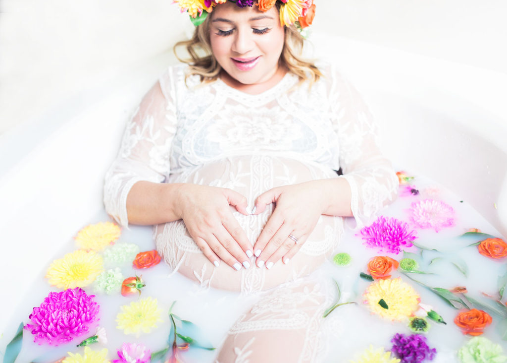 4-Maternity-Milkbath-and-37-Week-Bumnpdate---Lipstick-and-Brunch-07