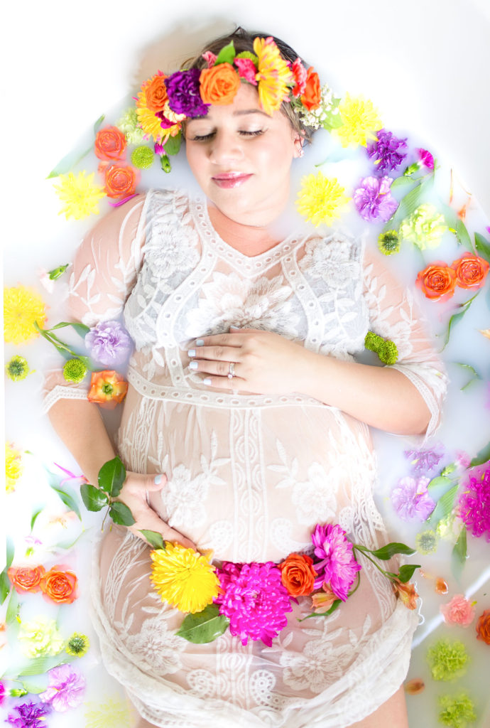 Maternity-Milkbath-and-37-Week-Bumnpdate---Lipstick-and-Brunch-12